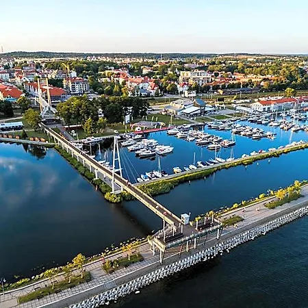 Zamek 2*